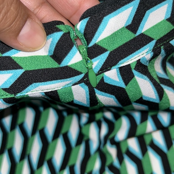 New DVF for Target Skort
Diane Von Furstenberg - Picture 9 of 12